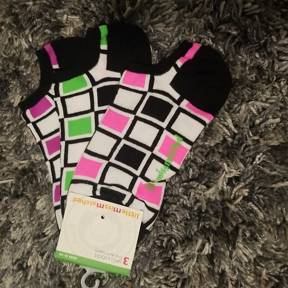 Little miss matched brand new pack of 3 single socks also reversible